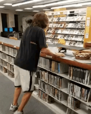 2938349679aa234dbdb0e581a08af124.gif