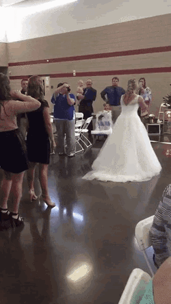 2a5ace0bd6cbb3a008477bc5c5e70c71.gif
