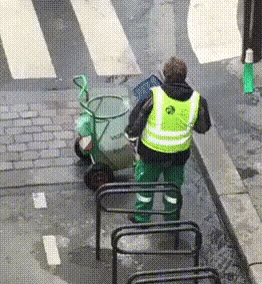 389cb525440dd6ca73d2d56e79f9558d.gif