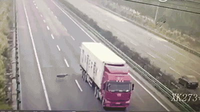39241e8de2e9ce5a650f0e78c522f0f4.gif