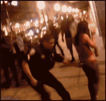 3b00d33fe016bb23e718decfd3a4721e.gif