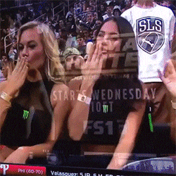 5b83b9389ea8fcbcb1ee0ea7f1d015fd.gif