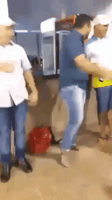 5c6d99da1910ffe4502a5f17932855d5.gif