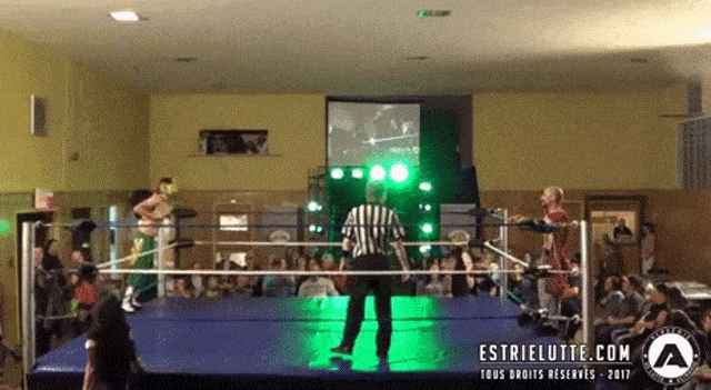 642c153fdc051fc8e3a350c1f968ebf2.gif