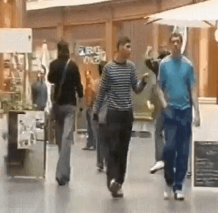 903958d3ace66cb18c4654294ff8b49c.gif