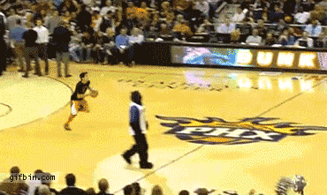 b96e59c94ee4390e919ad0b840810ef6.gif