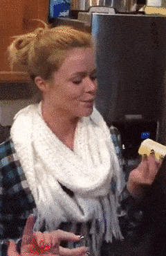 c007330af92408b4ca95ebb3582f8f4b.gif