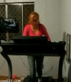 2f9b031b08a546d76b39b76fbc7ebe3c.gif